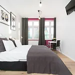 Krakow B&B Aparthotel 3*