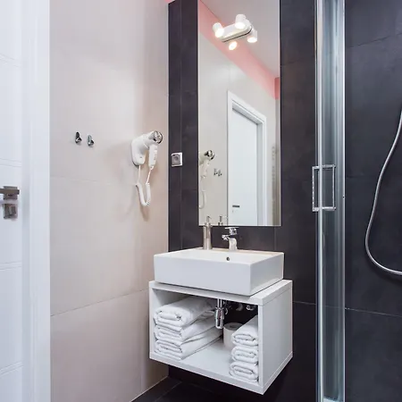 Апарт-отель Krakow B&B Краков