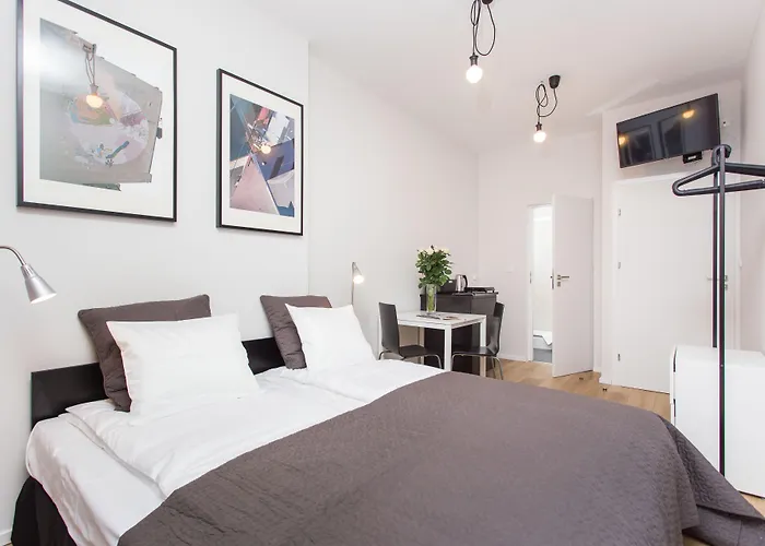 Апарт-отель Krakow B&B