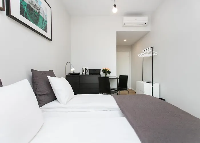 Апарт-отель Krakow B&B