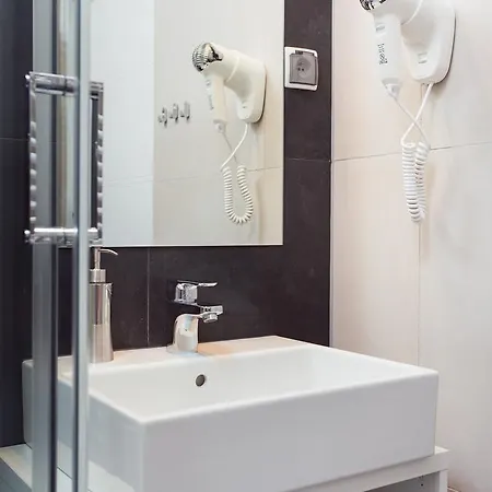 Lägenhetshotell Krakow B&B 3*